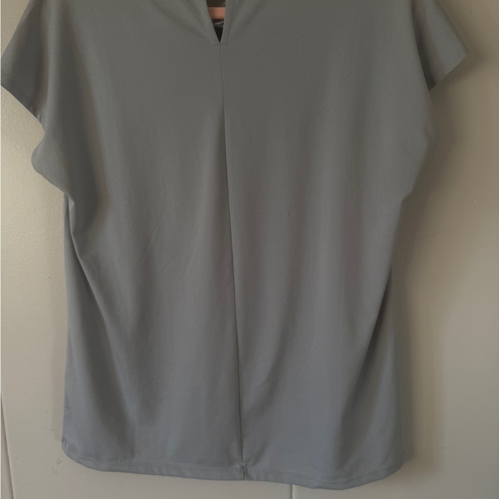 3for30 H&M Gray Cap Sleeve Relaxed Blouse - Picture 4 of 8